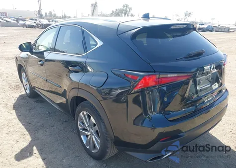 2019 Lexus Nx 300 z USA, uszkodzony, nr VIN JTJYARBZ2K2134318